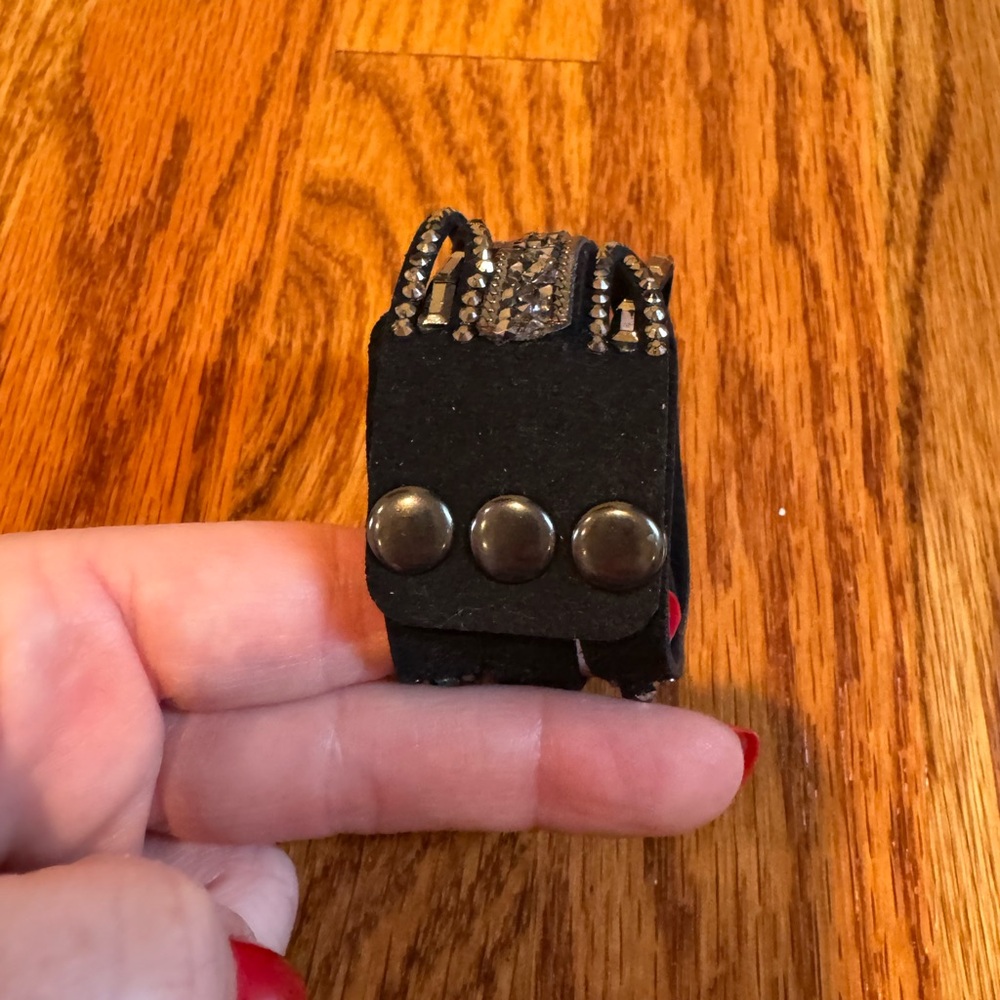 2 wrap bracelets - Picture 2 of 4